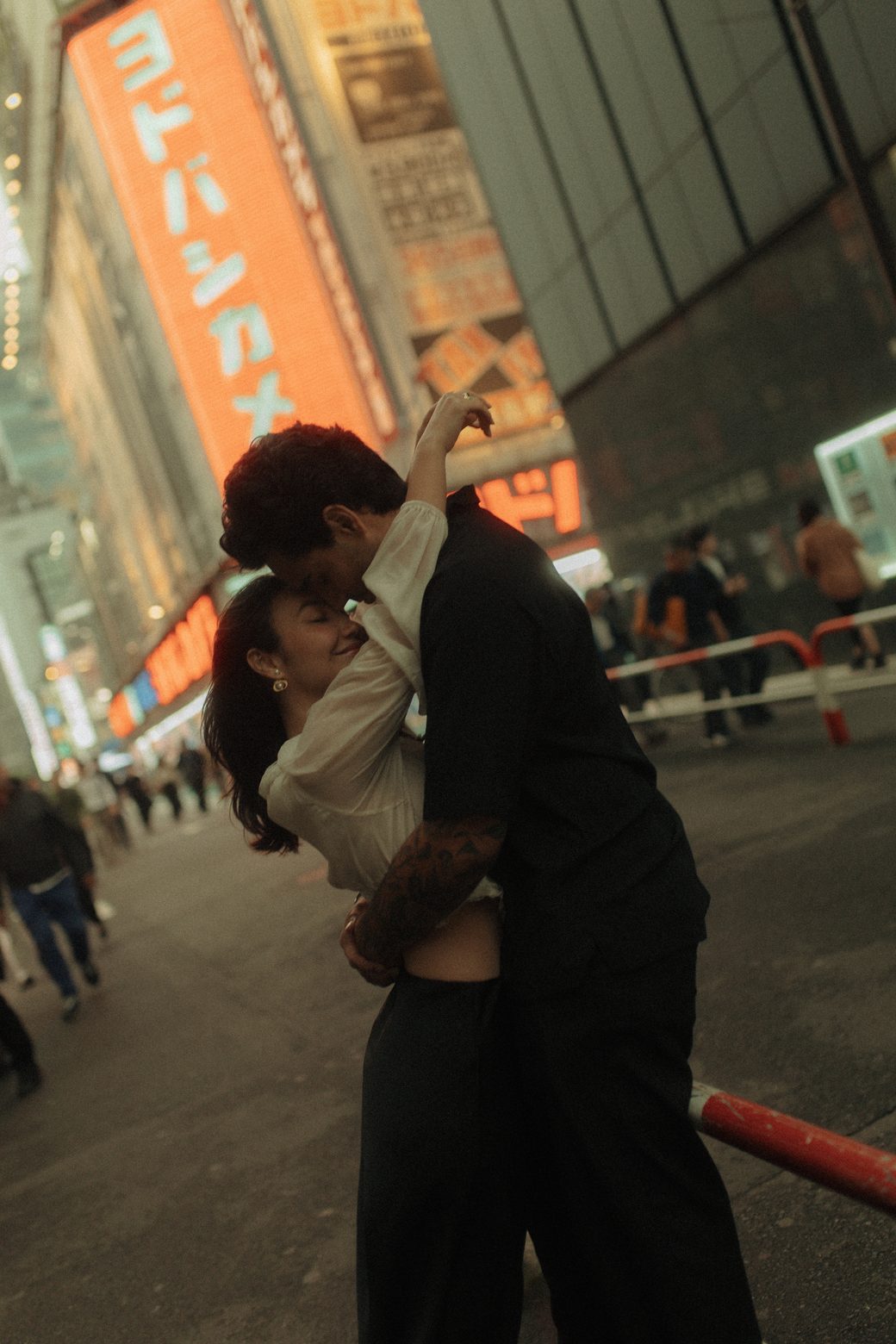 César e Thais Ayumi em Tóquio
